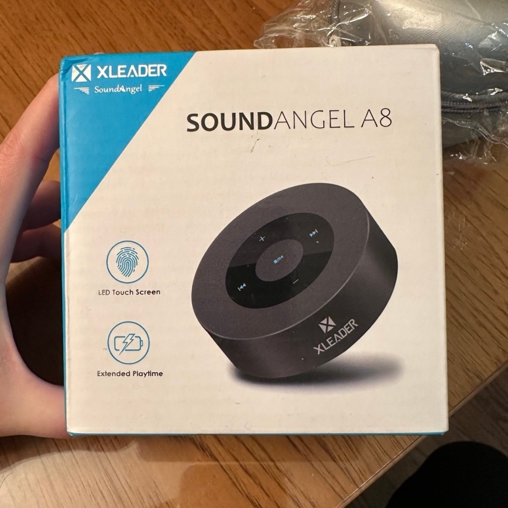 Soundangel A8 Wireless Speaker With Case